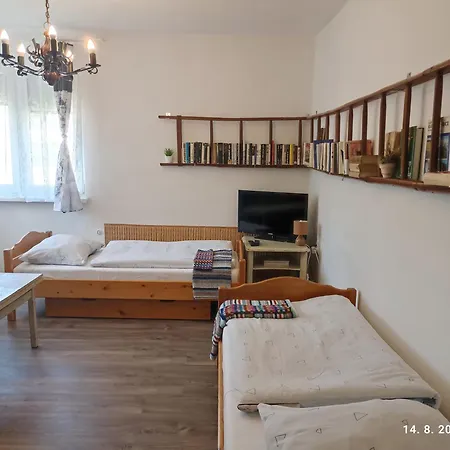 V Sukromi - Stejjt *